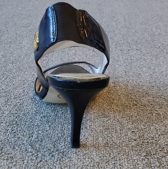 Shoes - Picture 3 of 5